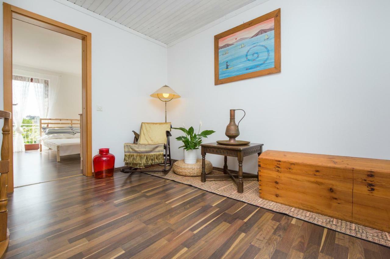 Casa Flora 3-Minutes' Walk From The Beach Novigrad Istria Esterno foto