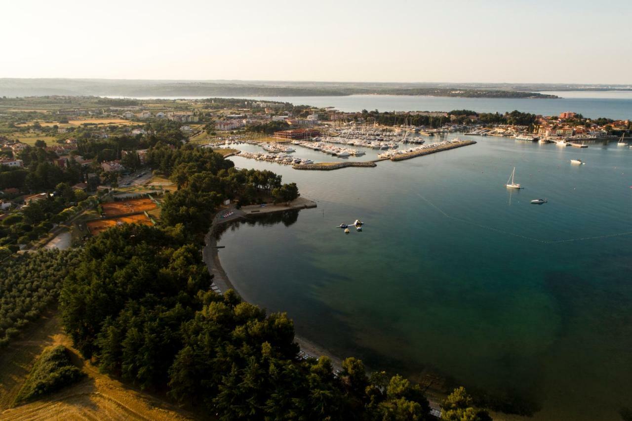 Casa Flora 3-Minutes' Walk From The Beach Novigrad Istria Esterno foto