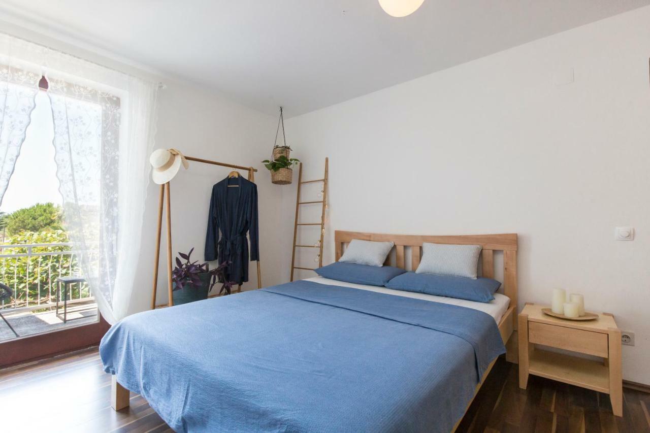 Casa Flora 3-Minutes' Walk From The Beach Novigrad Istria Esterno foto